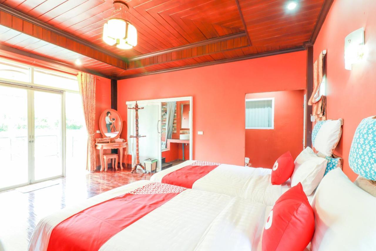 Oyo 416 Golden Nakara Resort Maesai Meszaj Kültér fotó