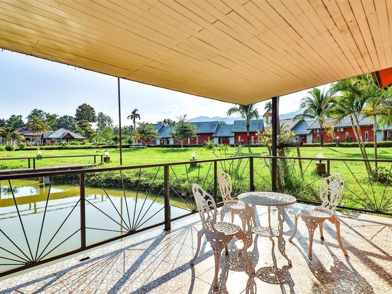 Oyo 416 Golden Nakara Resort Maesai Meszaj Kültér fotó