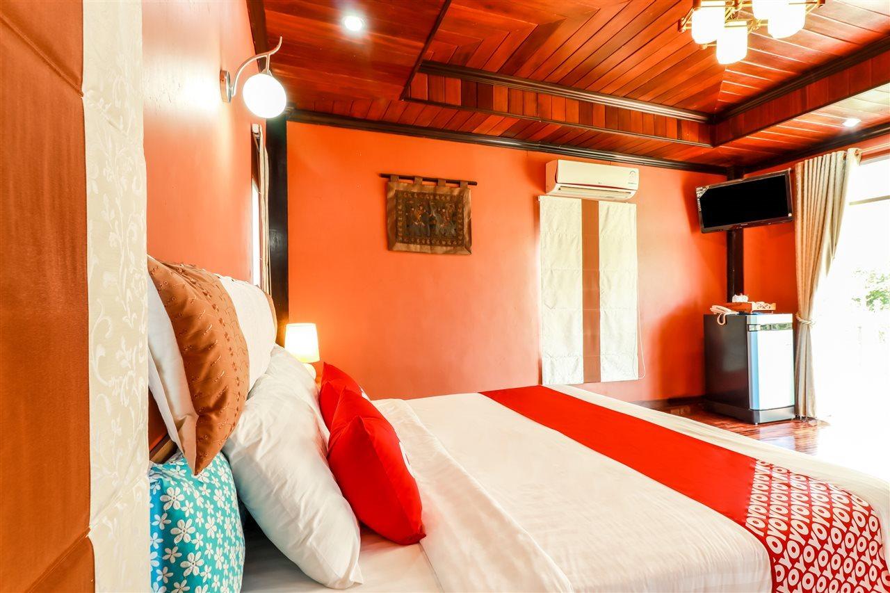 Oyo 416 Golden Nakara Resort Maesai Meszaj Kültér fotó