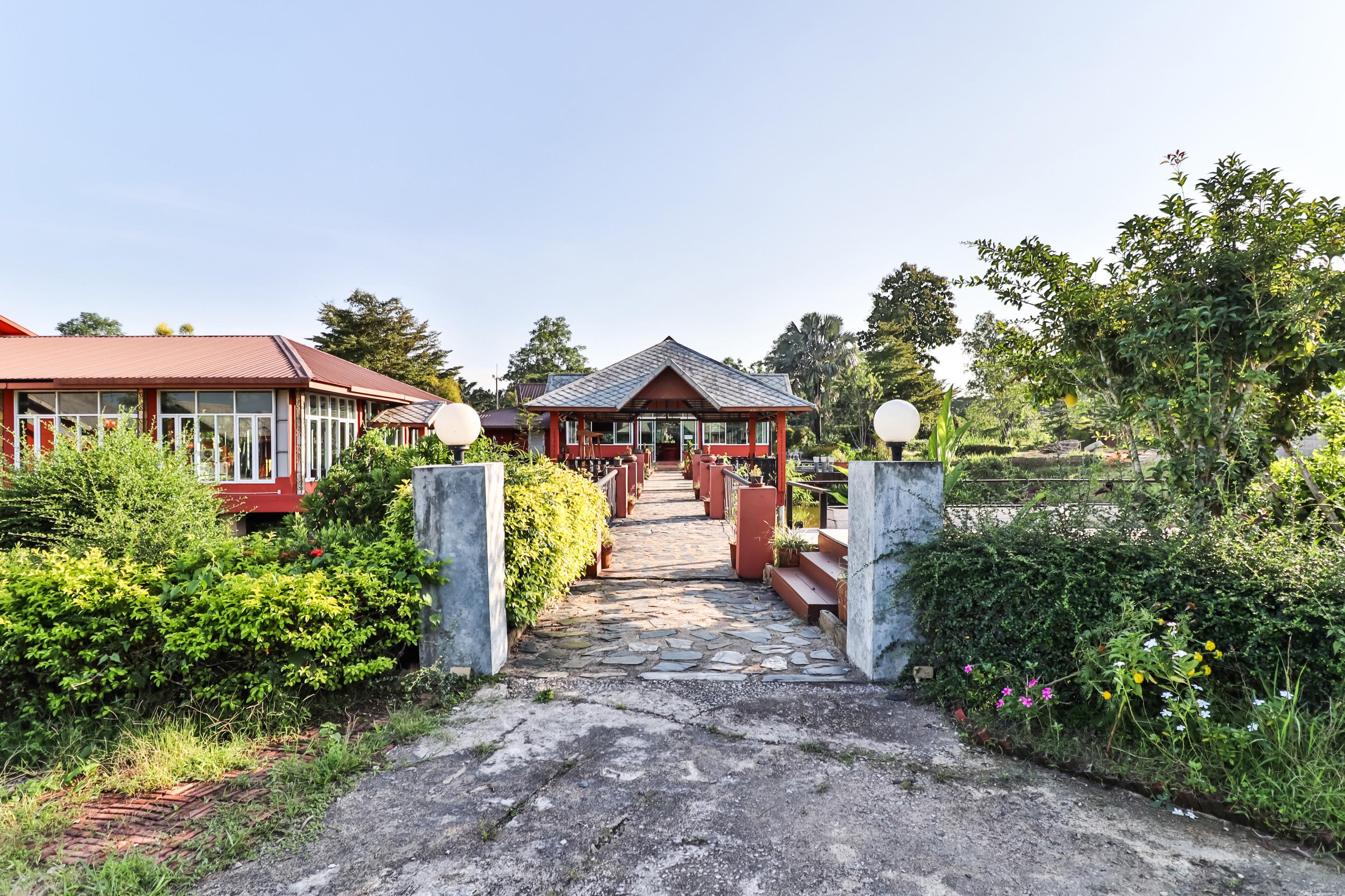 Oyo 416 Golden Nakara Resort Maesai Meszaj Kültér fotó