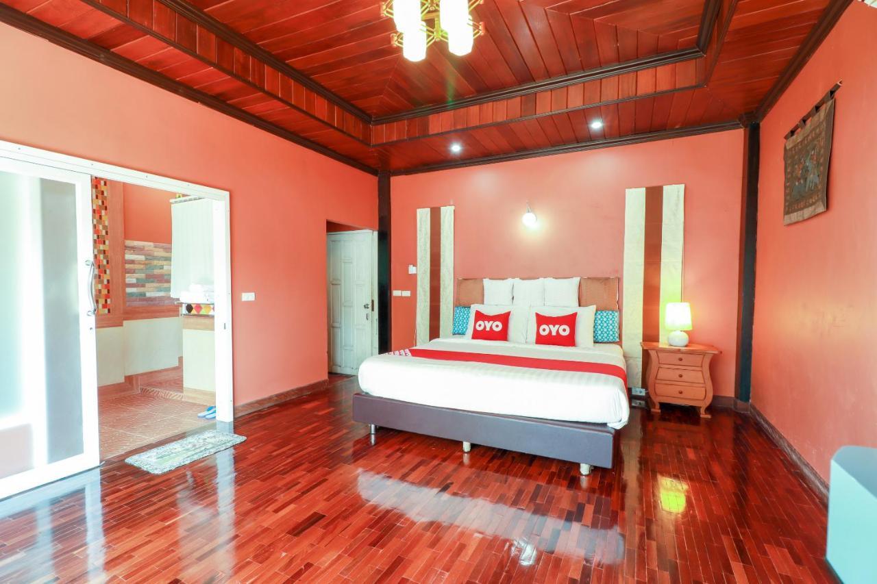Oyo 416 Golden Nakara Resort Maesai Meszaj Kültér fotó